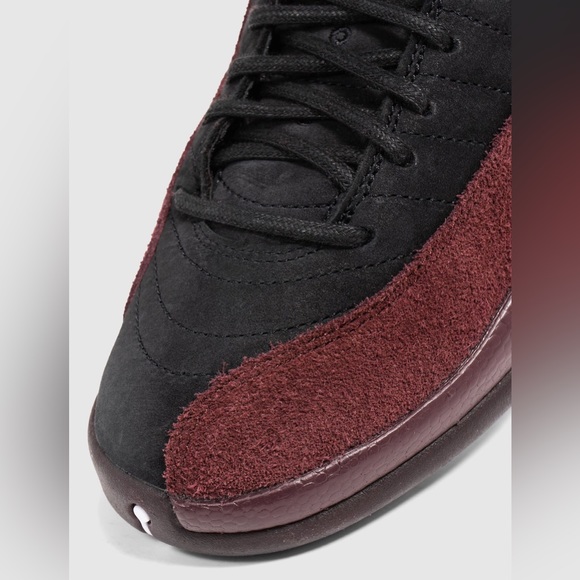 Size 13W/11.5M Jordan 12 Retro SP A Ma Maniére Black (Women's) DV6989-001 (2023) - Picture 8 of 11